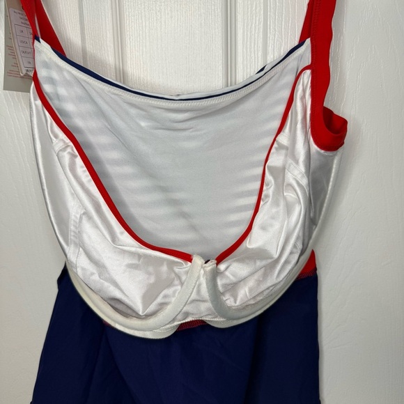 Bravissimo Red White Blue Color Block Tankini Top with Underwire Size 34HH NWT - Picture 8 of 11